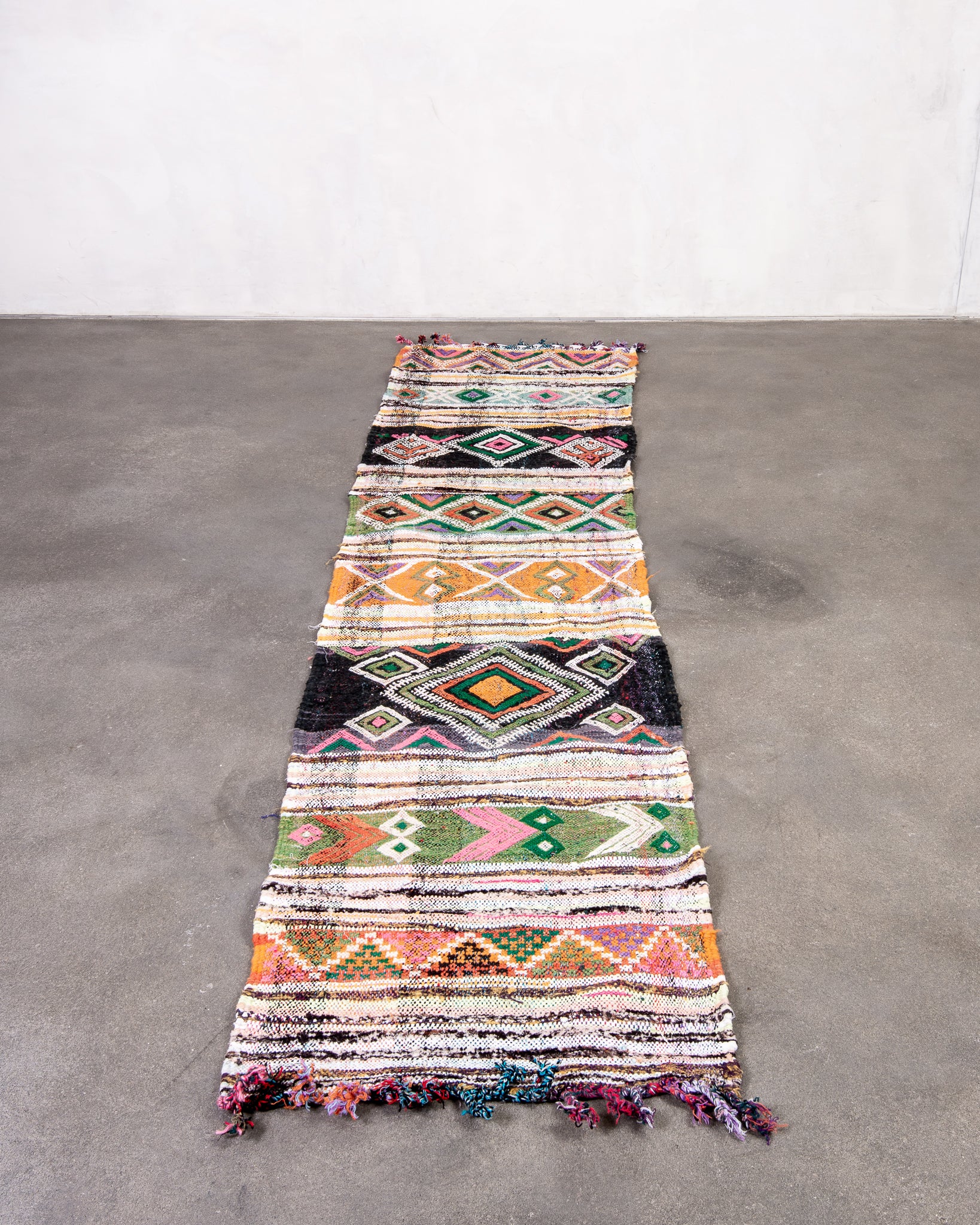Modern designer handcrafted Berber rug from morocco Kelim with beautiful colors and patterns